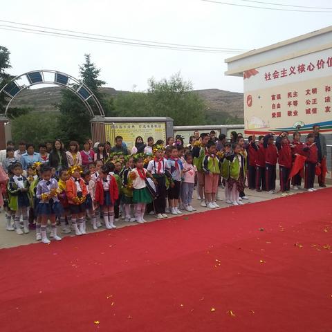 童心飞扬，快乐成长！——泉湾小学庆“六一”文艺汇演