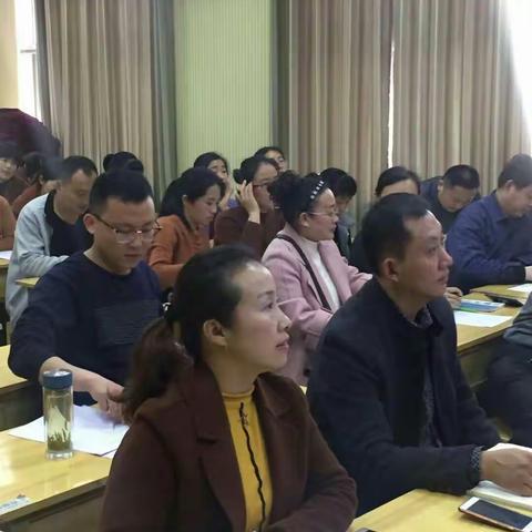 新湖镇中心小学教师心理调试