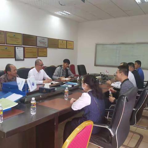 市安委办第一督察组到美兰检查二十大期间安全防范工作