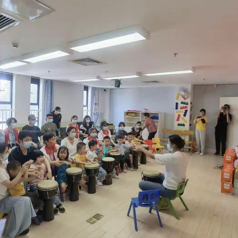 白云尚城社区开展“六一”儿童节关爱特殊儿童慰问活动