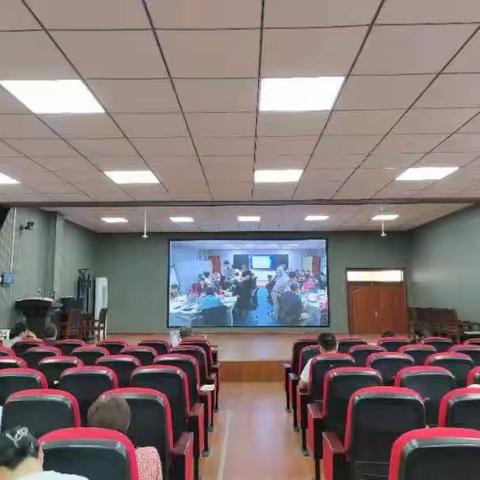 不负夏日好时光，学习赋能共成长—古邵学区参加“大单元、大观念教学设计”培训古邵镇中心小学分会场