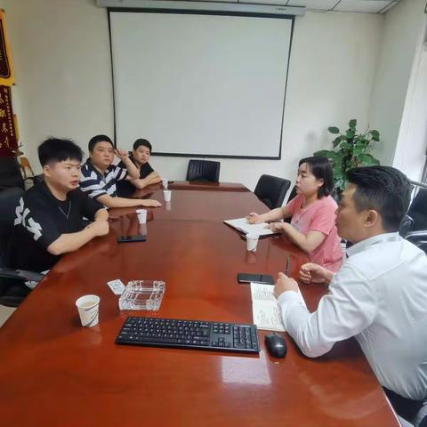 万达公馆社区落实“民呼我行办实事 步履不停解民忧”实践活动