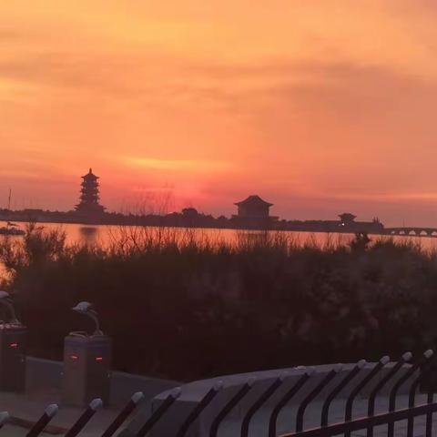 美丽的海滨路清晨 六月再见下半年加油
