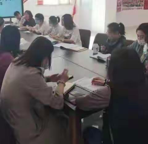 凤凰岭街道墨香梨园社区开展关于“自治区创建文明城市”工作部署