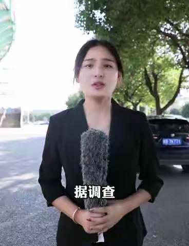 又是一段拍摄视频和几亇小美女一起进行中！