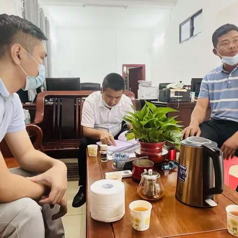 县纪委常委冼启俊一行深入调楼镇调研指导工作