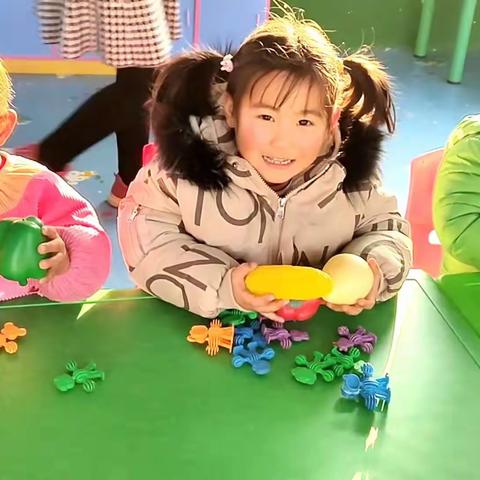 前曹镇杨寺小学及幼儿园“庆元旦，迎新年”系列活动剪影