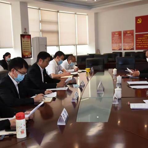 昆明分行党委委员于滋萌一行深入安宁支行开展党建工作调研