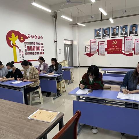 课题“借助移动学习终端技术精准实施小学英语教学”讨论研究——黎明小学英语学科教研活动