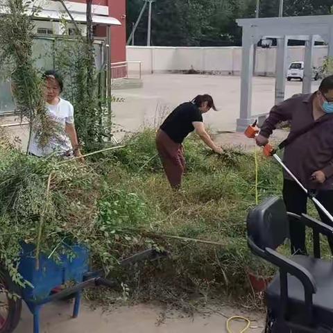 爱国卫生运动 我们在行动                ——高堡乡南乜城小学