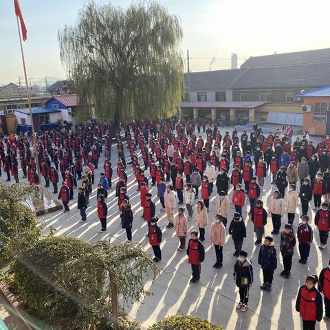 法律相伴，快乐成长—南台小学“宪法宣传周”活动纪实