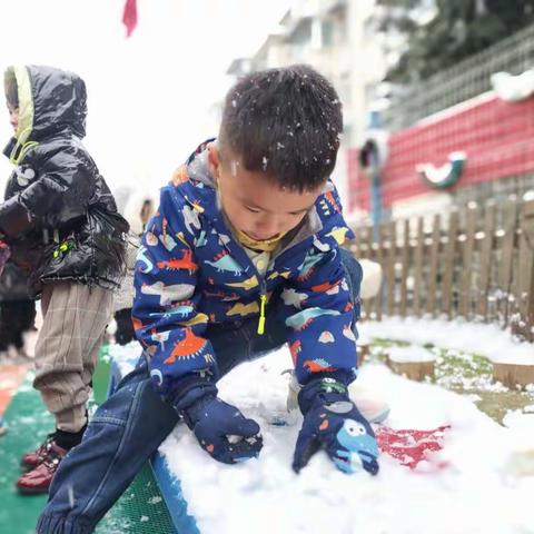 寒冷的冬，温暖心情——雪，拉近了我和孩子们的距离