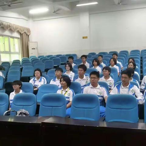 学习二十大，奋斗新时代——海口市第一中学模拟联合国社团