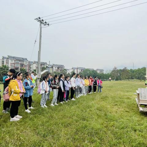 【久佰行走课堂】渝中区金马小学五年级二班丨花田稻海里的成长诗