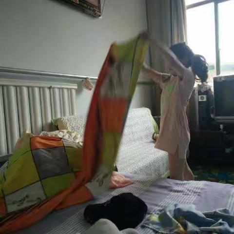 岗小二年级感恩母亲节图片