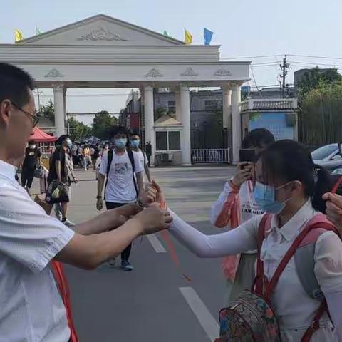 高考近在眼前，梦想就快实现---师生共进，决战六月