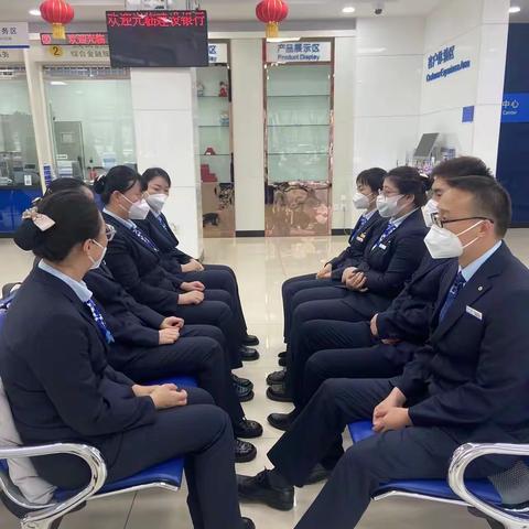 平安在手中，行车需谨慎！