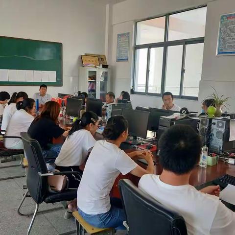杰流小学校本培训简报