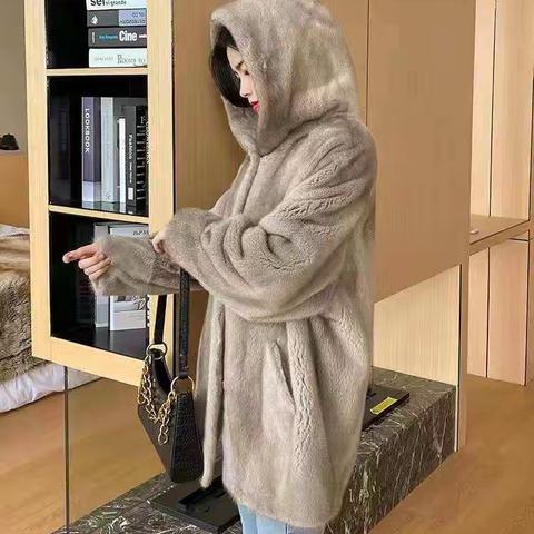 长春回收二手貂皮大衣，闲置皮草回收