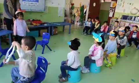 苗苗二班“角色扮演”