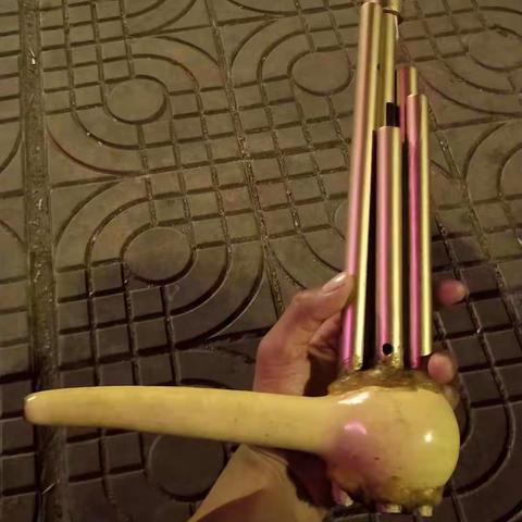 华坪傈僳族传统乐器，葫芦笙