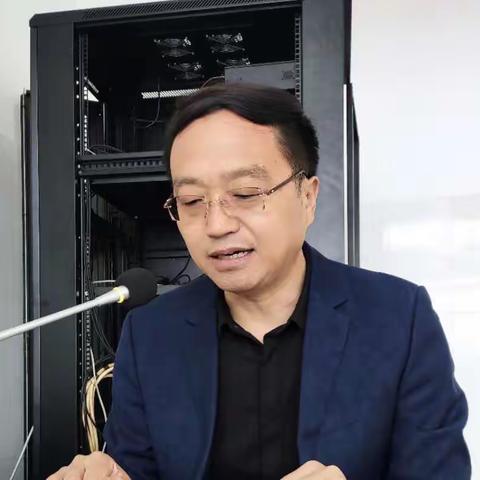 菏泽一中南京路校区召开新生家长会