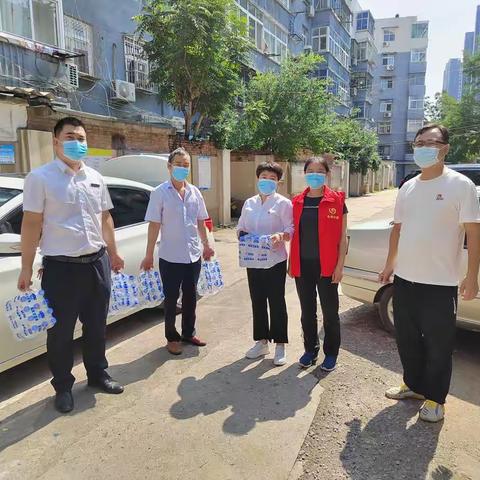 疫情无情人有情    众志成城抗疫情