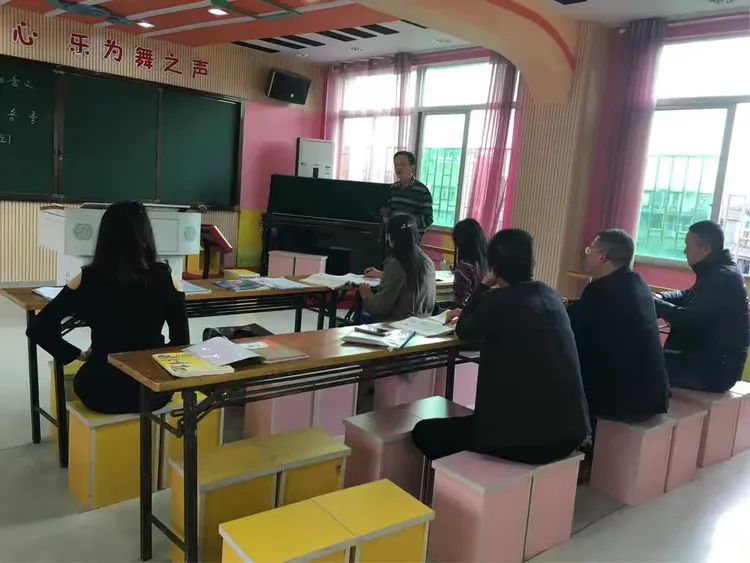 福建教育学院乡村教师素质提升工程走进闽候县祥谦中心小学