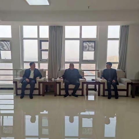 区政协副主席王学锋在经济开发区接待南通市圣福缘科技有限公司总经理陈小峰来肥考察