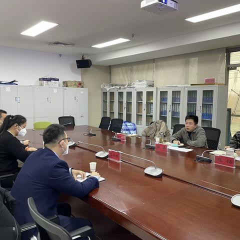 国际港务区积极开展“陕西全民健康保”宣传工作