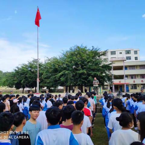 2018联合中学国旗下禁毒宣传活动