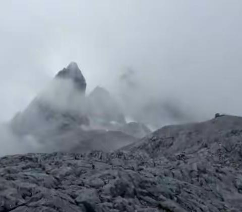 玉龙雪山