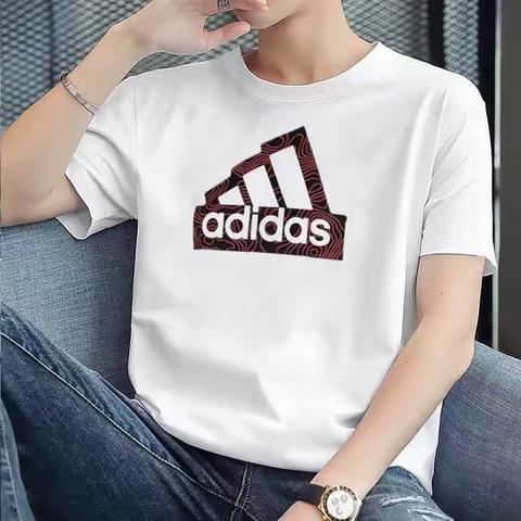 “爸”气来袭……感恩父亲[合十]为您翻“衫”越“领”，付出一切感恩父爱，“礼”应如此此！阿迪达斯品牌为您推荐🎁