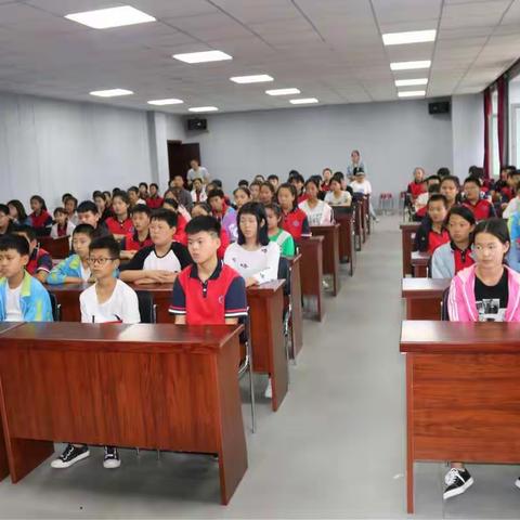 七年级学法养成教育动员大会