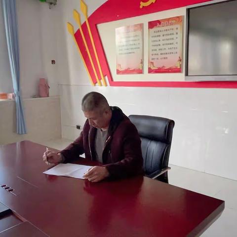 “研”路寻“精”——记塔小数学组集体教研活动