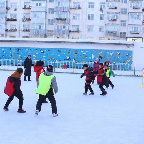 和平街小学校2019冬季第四届校园“雪地足球”班级联赛