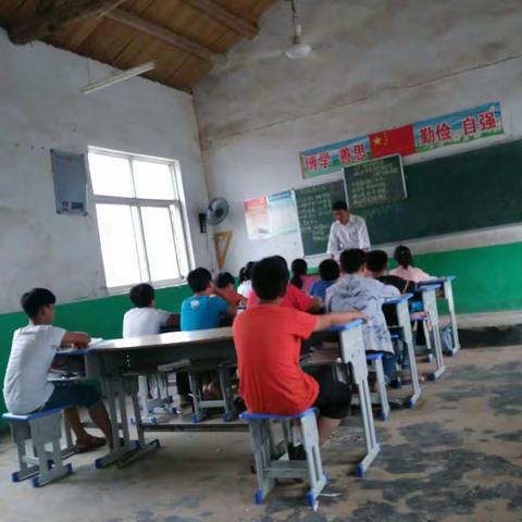 沙集乡郑海小学举行校本教研活动