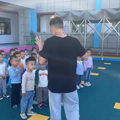 欢乐体能 游戏相伴---新沟镇中心幼儿园幼儿体能篇