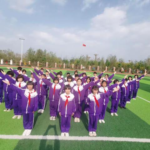 读书点亮童年    阅读润泽人生———第三实验小学开展“世界读书日”系列活动