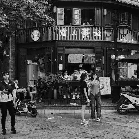 一组黑白扫街片