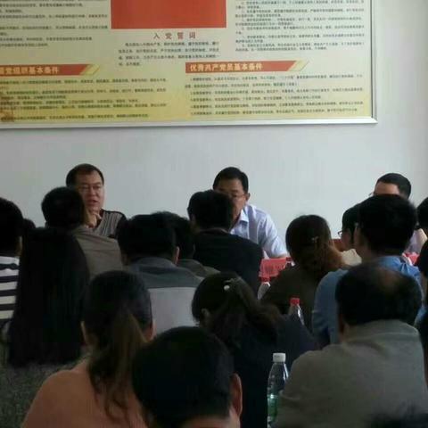 召陵区脱贫攻坚档案资料规范化建设推进会在邓襄镇召开