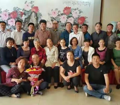 三十年后再聚首忆青葱岁月