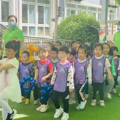 “童心贺冬奥 健康向未来”——第七幼儿园第十届幼儿体育节闭幕式暨小班组运动会小一班精彩瞬间