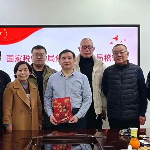 莫道桑榆晚 为霞尚满天