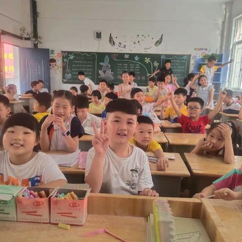 走进家庭 关爱学生