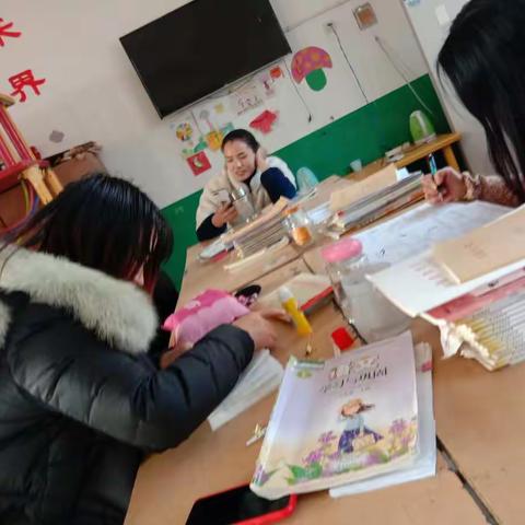 冯寨小学“不忘初心、牢记使命”主题教育生活活动会。