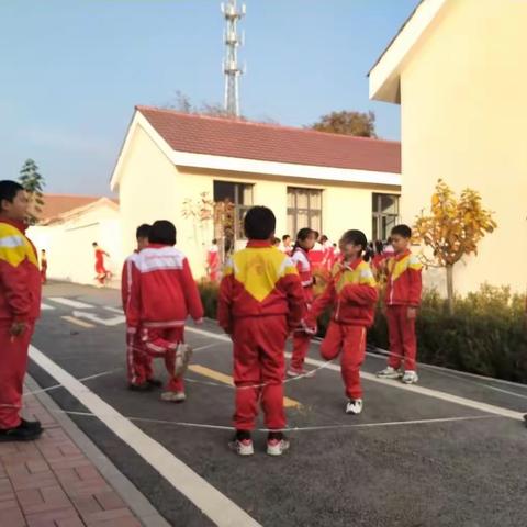 舞动青春，宣战疫情——蓟州区别山小学五（1）班开展系列活动