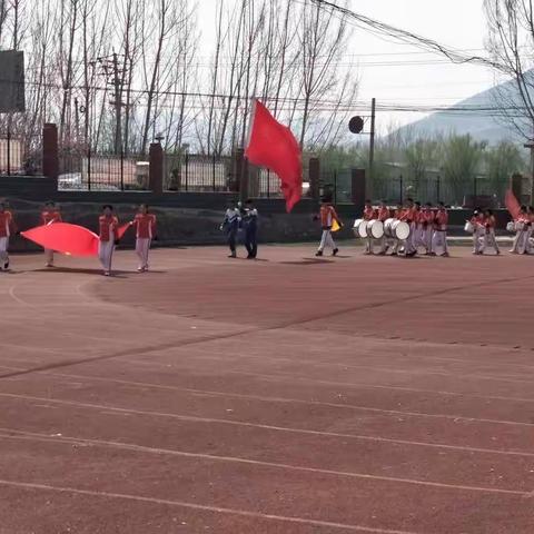 “我运动，我快乐，我健康”——2019年双泉镇中小学春季运动会