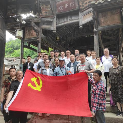 特冶作业区党支部组织开展＂重温红色记忆传承革命精神＂党史学习教育