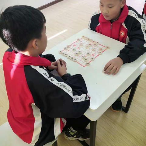 三阳明德学校“乐思雅行”迎新棋艺大赛